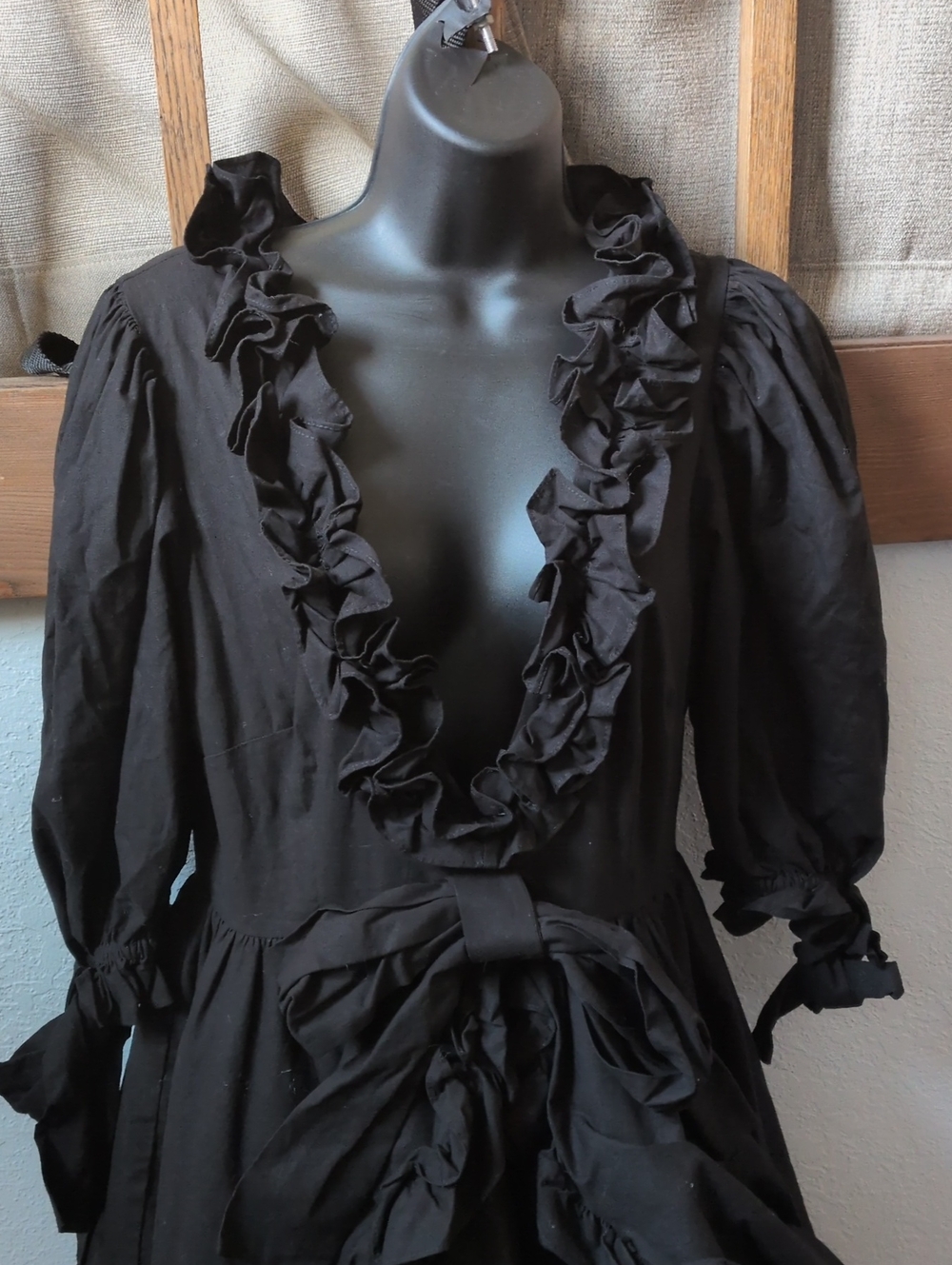 ✨Selkie Caviar Marie Dress size m - Picture 2 of 10